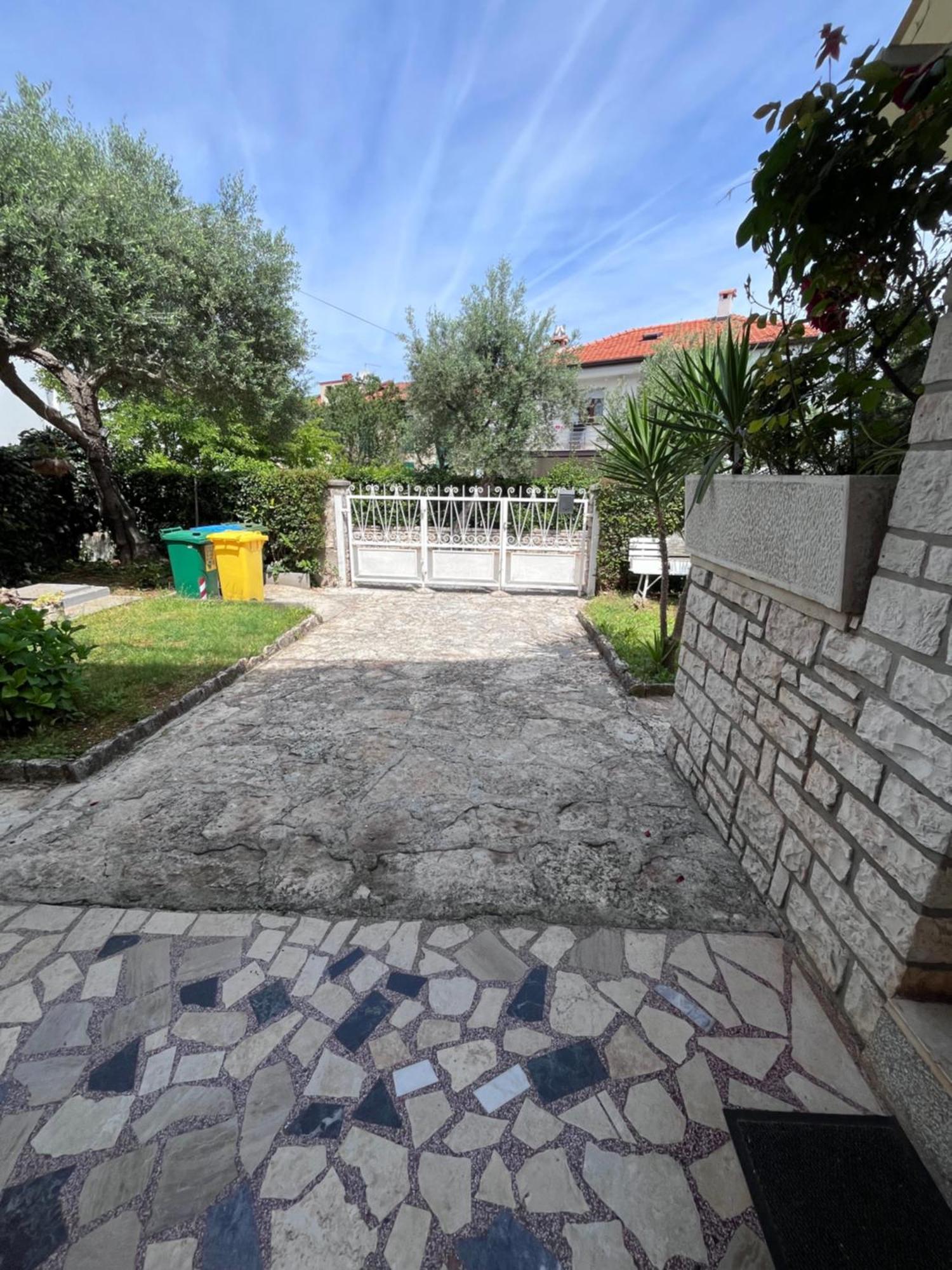 شقة House Of Rosalia روفينج المظهر الخارجي الصورة